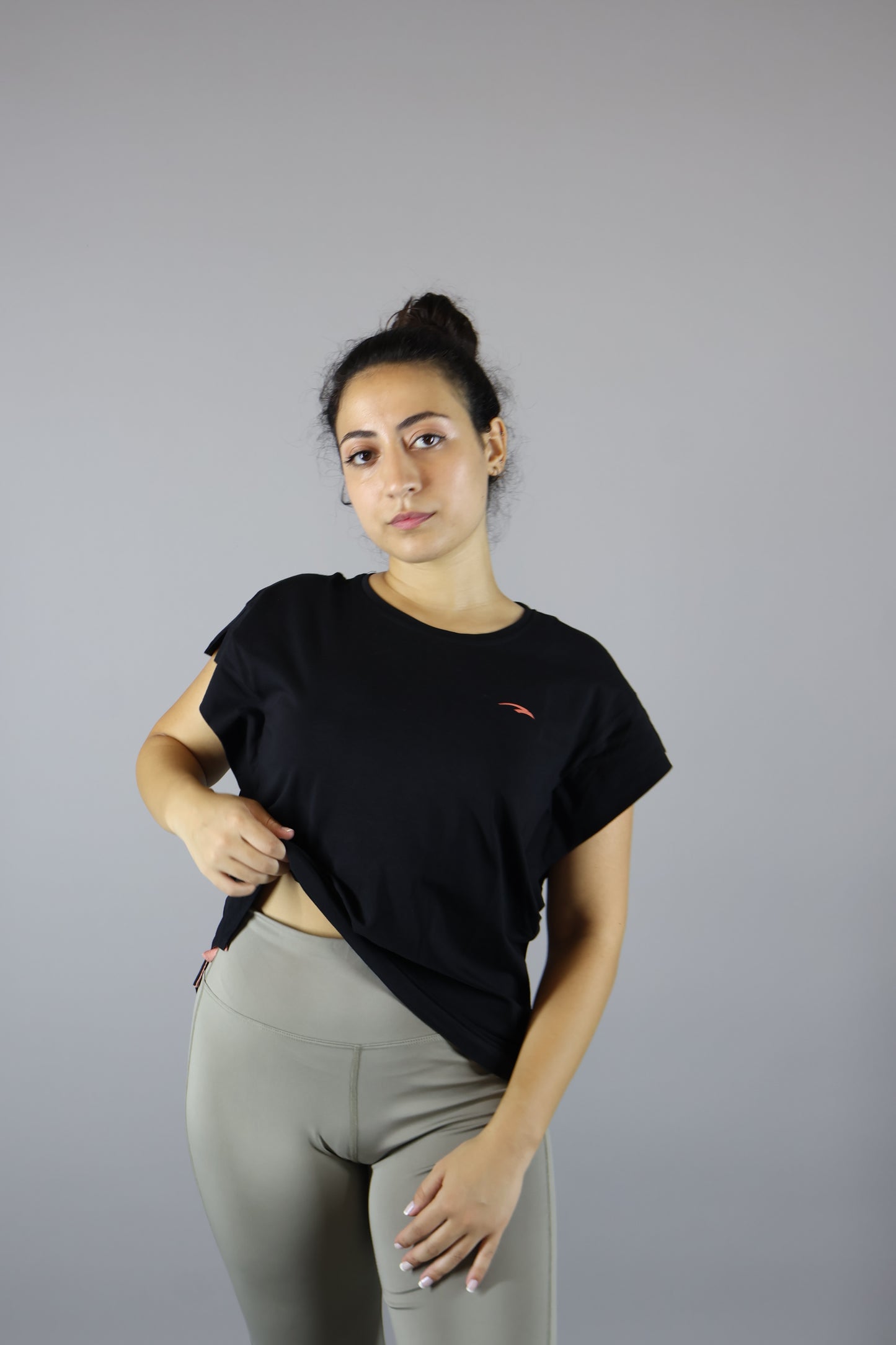 Sleevless Shirt