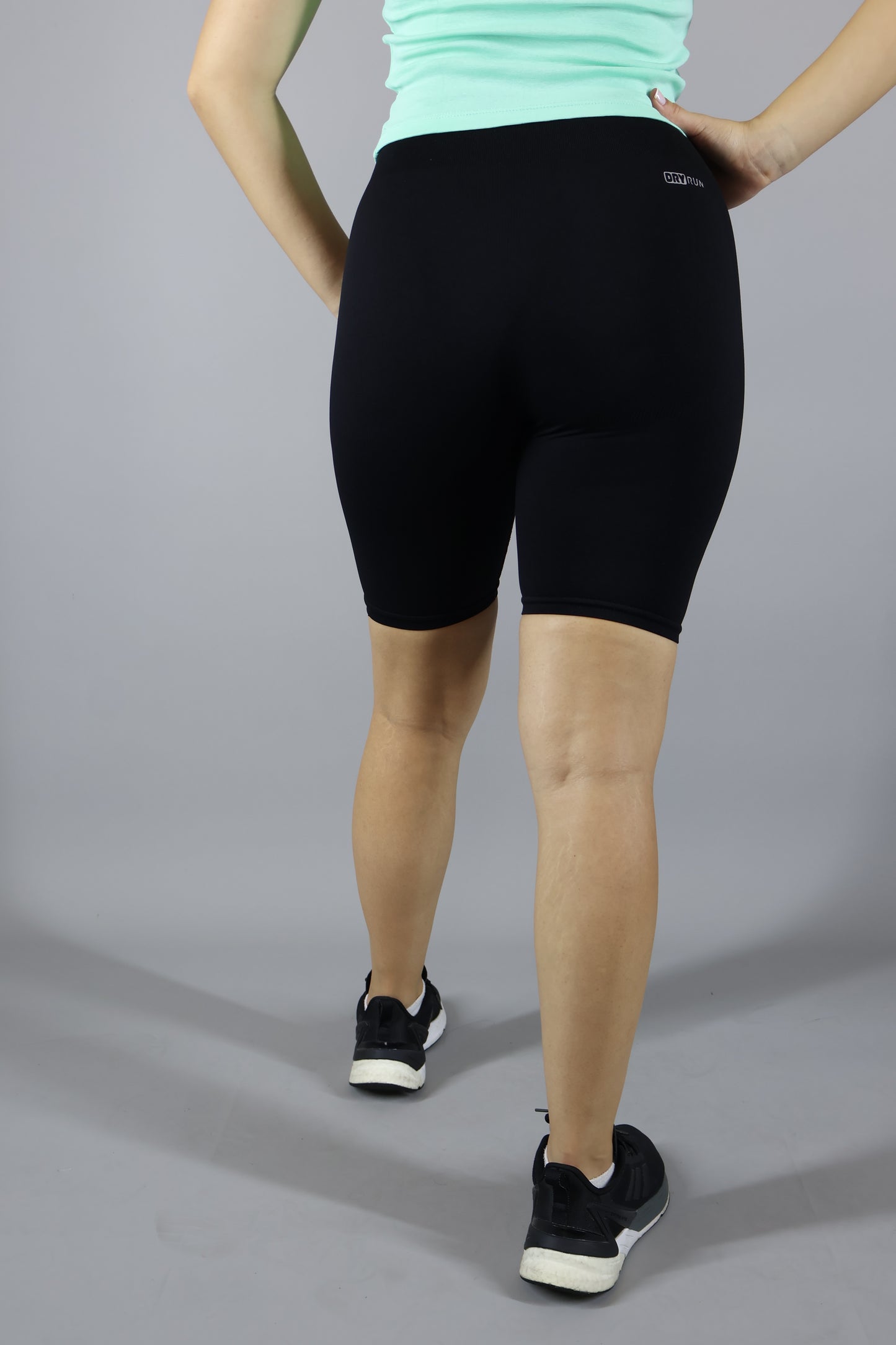 Short Legging